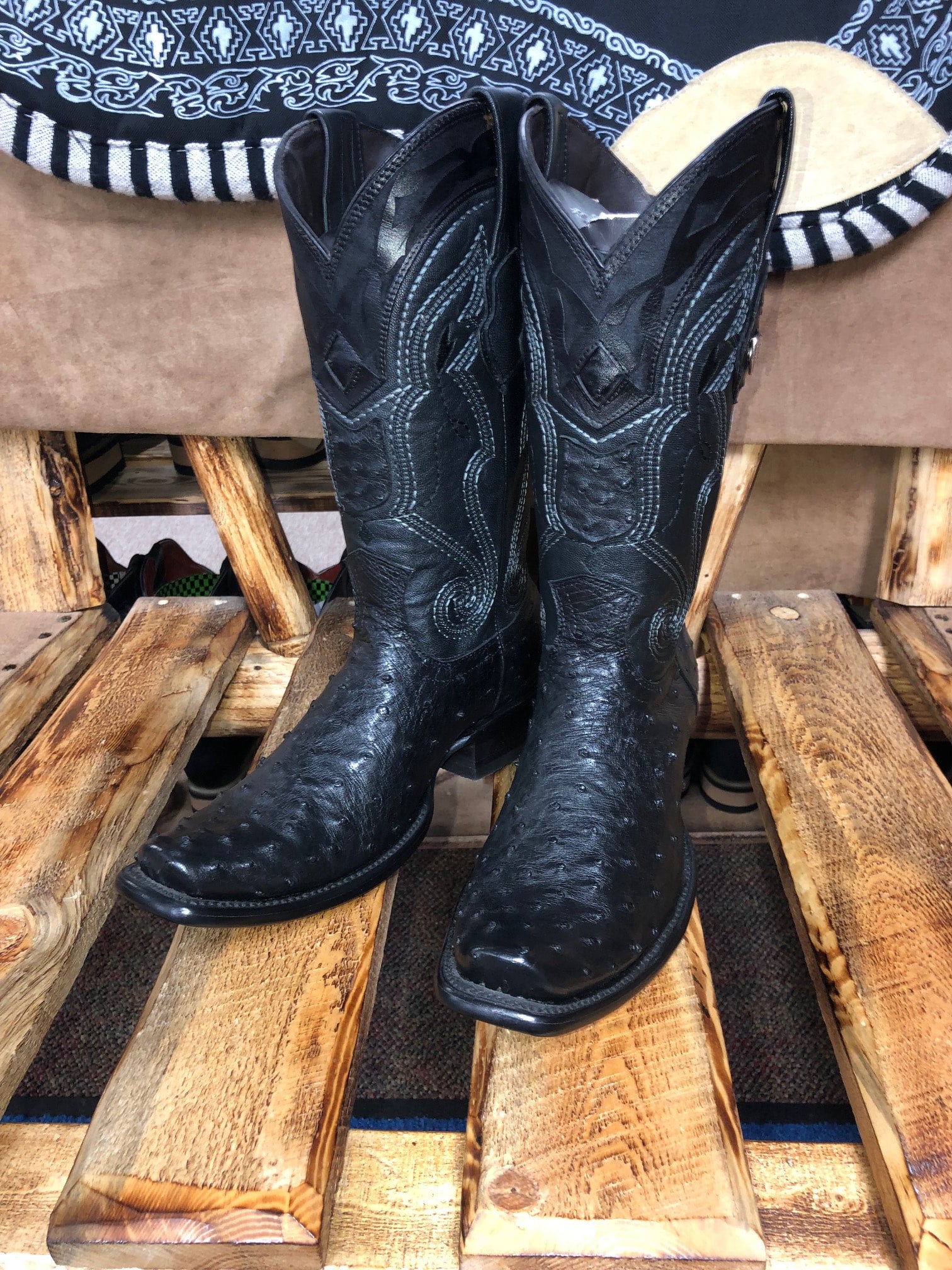 Gavanas western discount wear