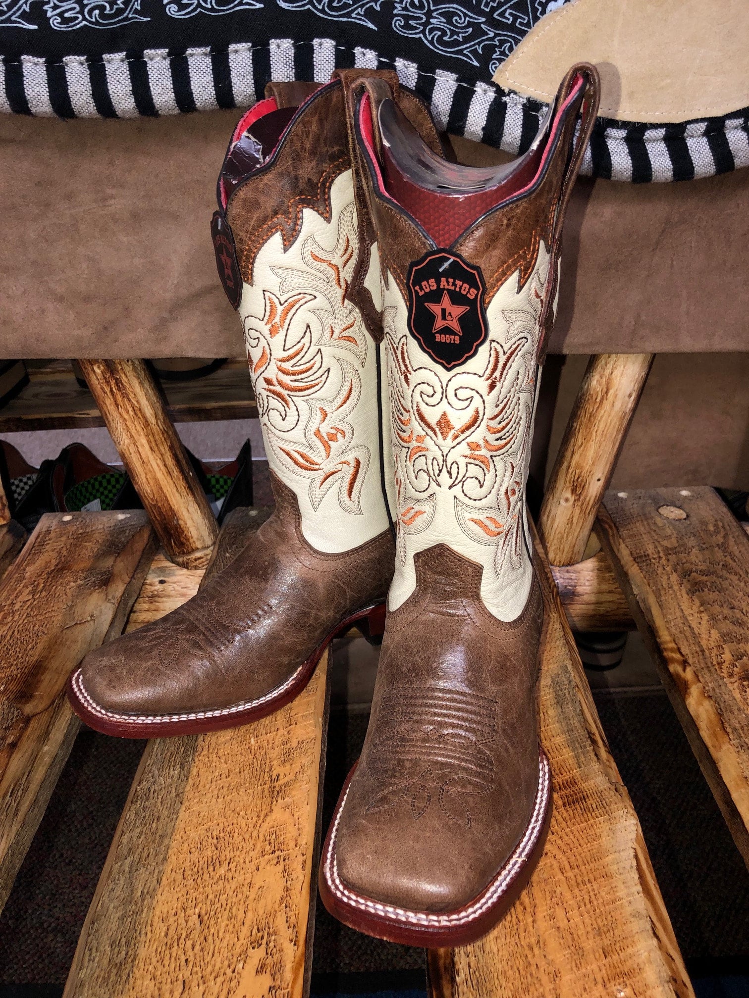 Gavanas western clearance wear